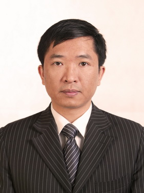 TS.BS. Phạm Quang Thái.