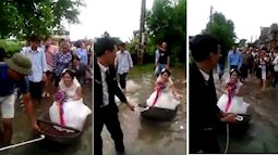 Đám cưới phiên bản ''Em gái mưa'' ở Nam Định: Chú rể rước dâu bằng...xuồng