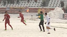 Tuyết rơi không ngừng, băng dày cả tấc trong trận CK lịch sử của U23 Việt Nam
