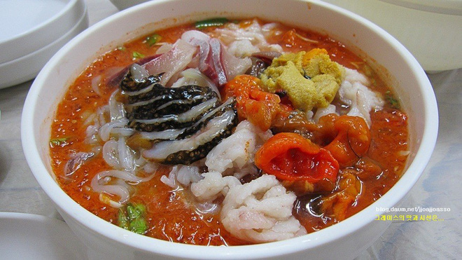 5 món ăn giải nhiệt hiệu quả mà ai cũng khó lòng bỏ qua nếu đến Hàn Quốc vào ngày hè nóng bức - Ảnh 2.