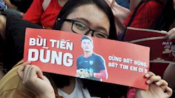 Teen Sài Gòn đua nhau nhận chồng cầu thủ U23 Việt Nam qua băng rôn