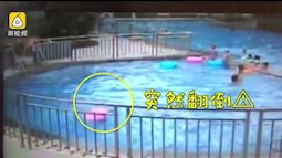 Cha mẹ chủ quan, bé trai 3 tuổi suýt chết đuối trong bể bơi dù đã dùng phao