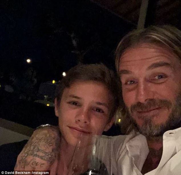 Bố con Harper Beckham bắt chước cảnh ngậm cùng một sợi mì siêu đáng yêu trong phim hoạt hình - Ảnh 5.