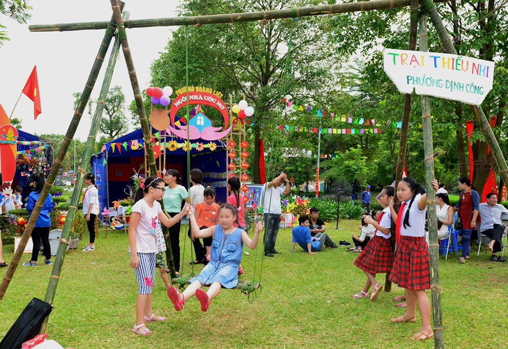 Tha hồ cho các bé vui chơi tại công viên Yên Sở