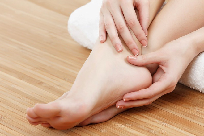 Những bệnh thường gặp ở chân trong mùa hè và cách xử lý đơn giản nhất - Ảnh 3.
