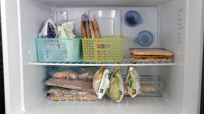 Thì ra đây là cách giúp tủ lạnh nhà bạn lúc nào cũng rộng rãi dù dự trữ rất nhiều đồ ăn - Ảnh 5.