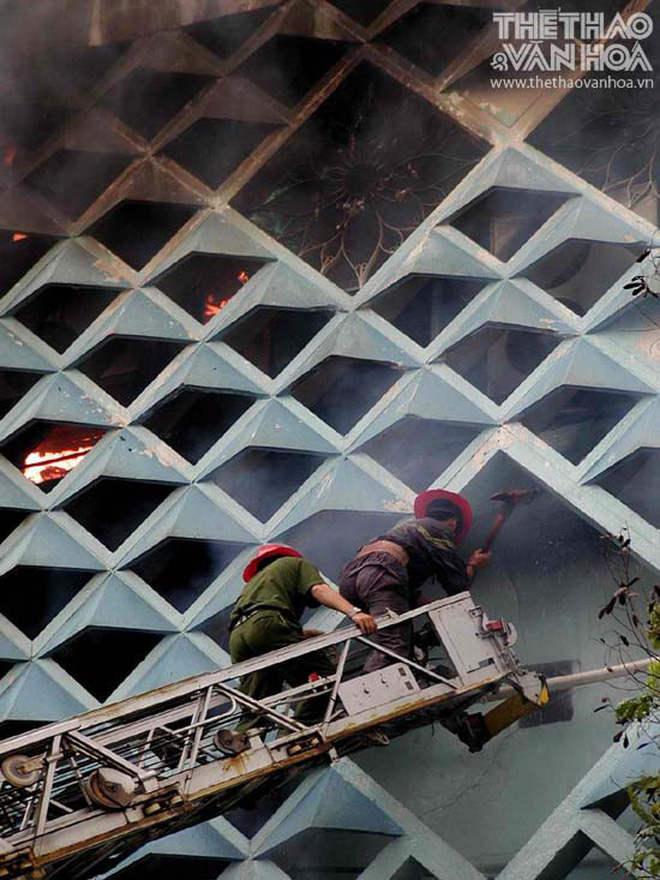 16 năm sau vụ cháy kinh hoàng khiến 60 người chết, toà nhà ITC ở Sài Gòn giờ ra sao? - Ảnh 1.