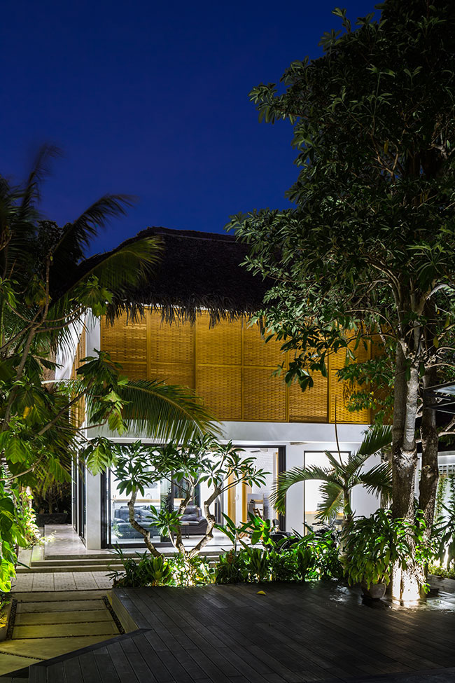 Mê mẩn với ngôi nhà vườn lợp mái lá dừa đẹp ngang khu nghỉ dưỡng cao cấp ở Trà Vinh - Ảnh 5.