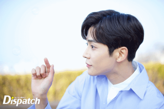 Dispatch tung bộ ảnh hội tụ dàn mỹ nam đẹp nhất xứ Hàn: Dân tình đồng loạt xin chết, không chọn nổi ai đẹp hơn - Ảnh 30.