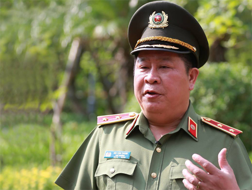 Trung tướng Bùi Văn Thành trong một lần trò chuyện với báo chí. Ảnh: Ngọc Thành.