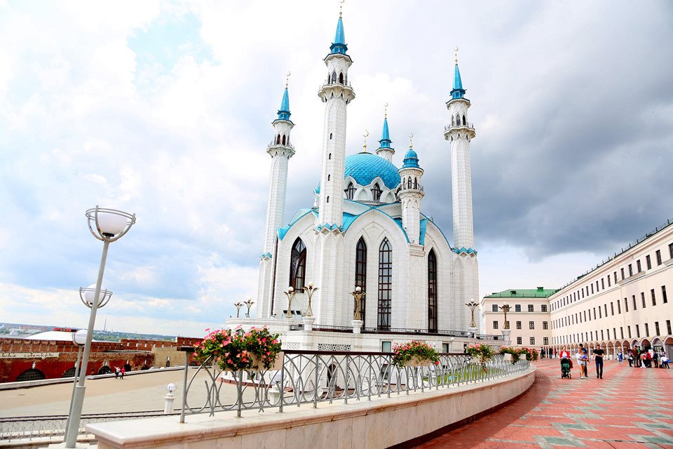 Đến Nga xem World Cup, tranh thủ dạo quanh nhà thờ Hồi giáo Kul Sharif hình ảnh