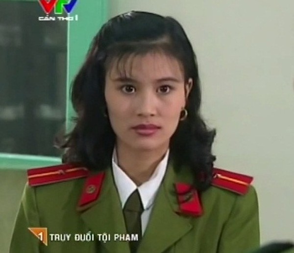 Hoa Thúy đóng vai Thu Hiền trong phim Cảnh sát hình sự.