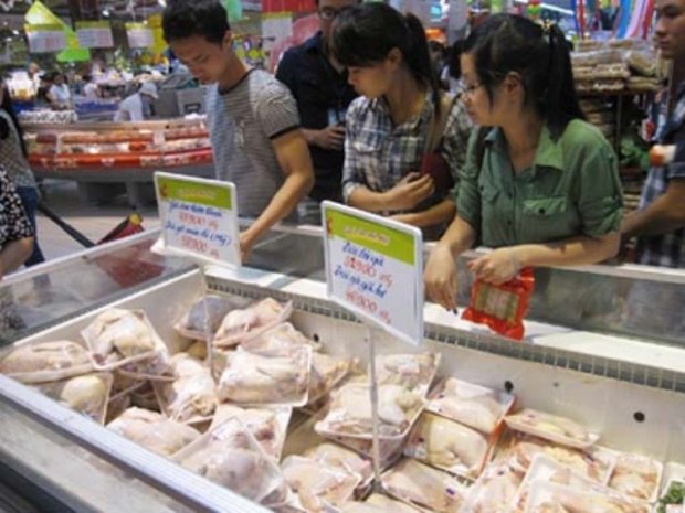 Trên thực tế, sản phẩm “gà dai Hàn Quốc” đã nhập khẩu về và bán với giá rất rẻ tại các siêu thị.