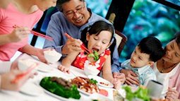 Bữa ăn gia đình - Yếu tố để gia đình hạnh phúc