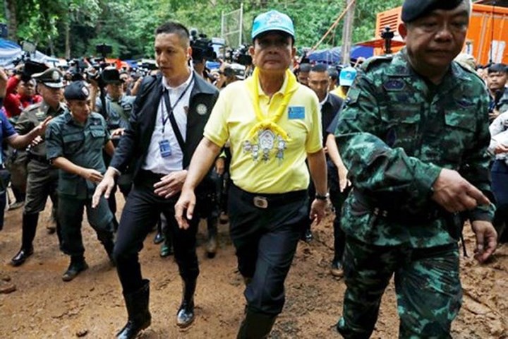 Ảnh: Toàn cảnh nỗ lực giải cứu đội bóng Thái Lan đầy cam go - Ảnh 1.