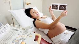 3 tháng đầu và cuối thai kỳ đặc biệt quan trọng, mẹ song thai cần lưu ý những điều này để mẹ tròn con vuông