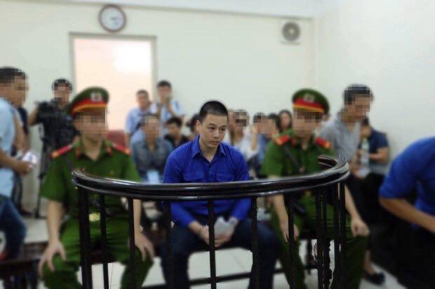 Cao Mạnh Hùng trong phiên toà sơ thẩm