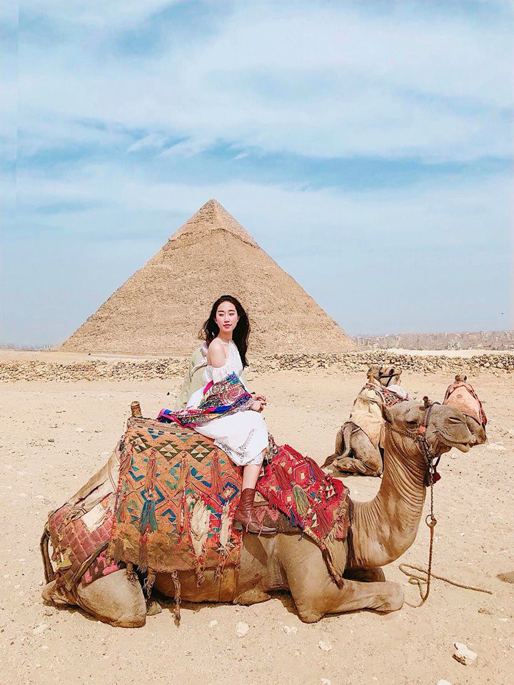 Bộ ảnh du lịch Ai Cập của cô bạn xinh đẹp: Ngày thì nắng cháy da, đêm thì run cầm cập, nhưng xem xong sẽ thấy rất đáng để đi! - Ảnh 1.