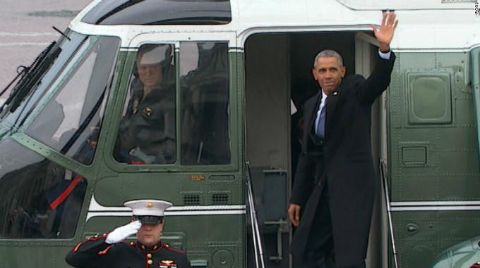 Obama chào tạm biệt Nhà Trắng tháng 1/2017. Ảnh: CNN.
