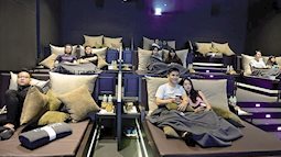 Sau vụ 'mây mưa' tại rạp chiếu phim, nhiều người e ngại những hệ lụy từ “Ghế tình nhân” và “xem phim giường nằm” 
