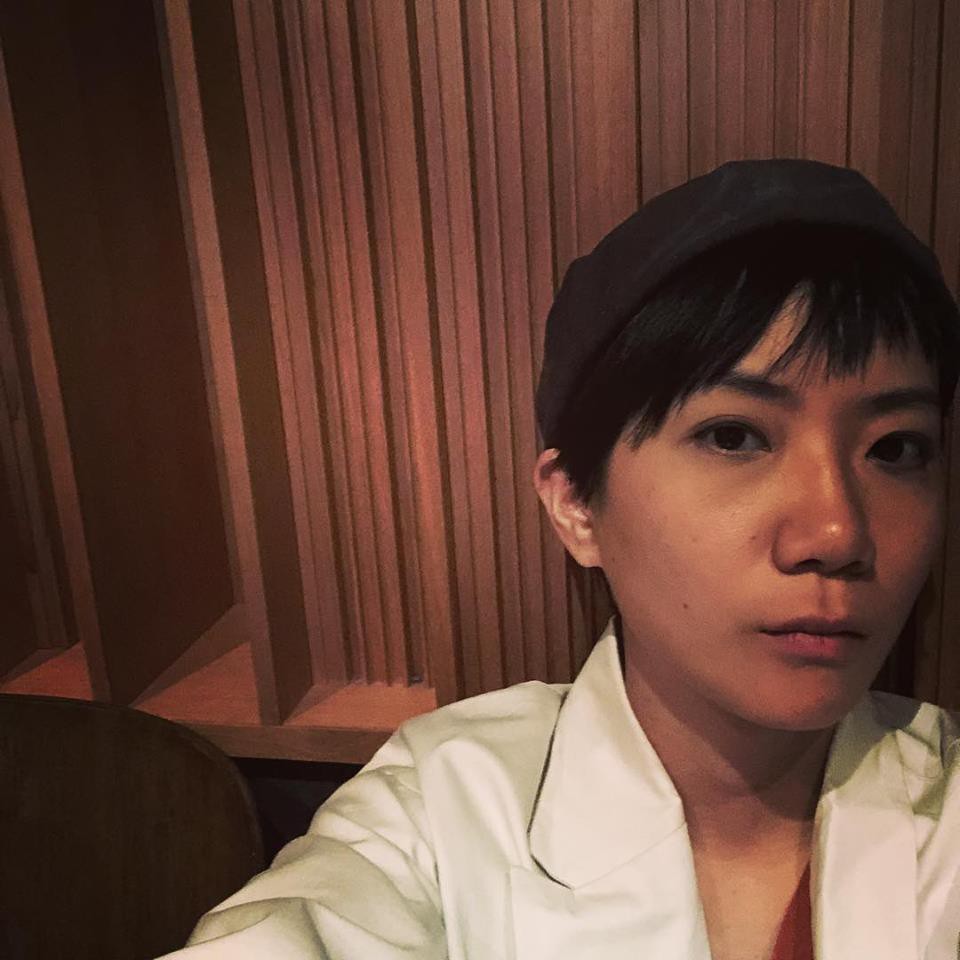 Showbiz Hồng Kông bàng hoàng khi phát hiện thi thể nữ ca sĩ đồng tính tử vong vì rơi từ tầng 20 - Ảnh 5.
