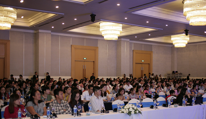 Hơn 700 nhân viên y tế tham gia chuỗi hội thảo khoa học tại Hà Nội và TP HCM. Ảnh: Loan Đỗ.