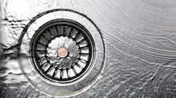 Phòng bếp và những mối nguy hại thường trực ít người để ý 