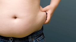 Hãy cẩn thận nếu bạn có lớp mỡ bụng dày bởi đã có người bị ung thư mỡ rồi