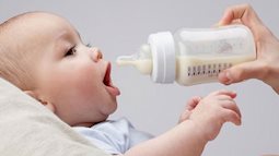 Những sai lầm khiến sữa công thức mất hết dưỡng chất