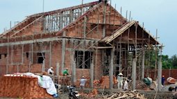 Mượn tuổi xây nhà: Những hiểm họa cần biết
