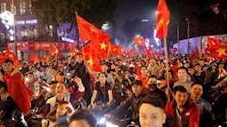 Sài Gòn: Lắp 5 màn hình led “khủng” xem trận Việt Nam – Nhật Bản