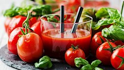 Những lợi ích bất ngờ khi uống nước ép cà chua mỗi ngày 