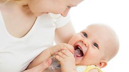 Trẻ dưới 6 tháng tuổi có thể bị hôn mê nếu mẹ cho uống nước lọc