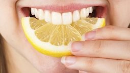 Quả chanh và tác dụng thần kỳ cho bạn hàm răng trắng đều tăm tắp