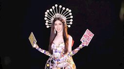Nhật Hà mặc trang phục lấy cảm hứng từ lô tô đến tranh tài tại Hoa hậu chuyển giới Quốc tế 2019