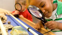 Những dấu hiệu nhận biết trẻ có năng khiếu đặc biệt