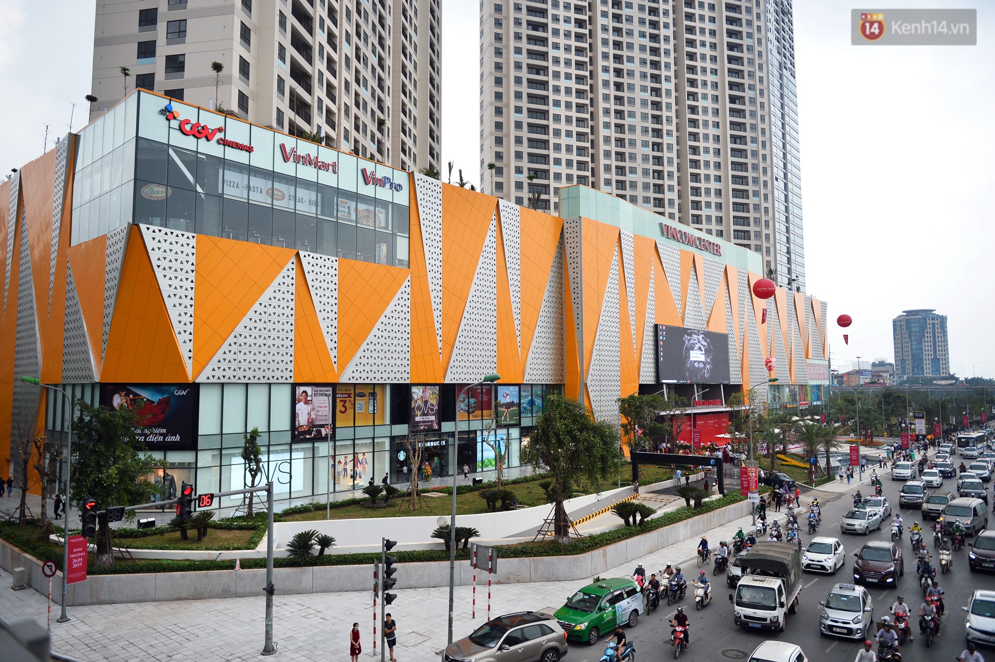 Hà Nội: Chính thức khai trương Vincom Center thứ 10 tại Trần Duy Hưng - Ảnh 6.