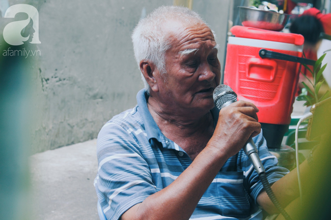 Thương ông ngoại kẹo bông gòn, 94 tuổi vẫn chạy xe rong ruổi khắp Sài Gòn để mưu sinh - Ảnh 15.
