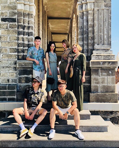 Instagram giới trẻ tràn ngập những bức ảnh chụp với nhà thờ Núi, ở ngay Nha Trang mà đẹp tuyệt chẳng kém trời Tây - Ảnh 13.