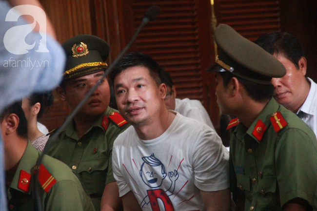 3 ngày xét xử, Ngọc Miu khóc cười lẫn lộn cùng người tình Văn Kính Dương, 9 án tử hình, chung thân được đề nghị - Ảnh 9.