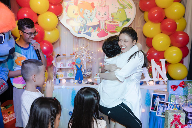 Trương Quỳnh Anh tổ chức tiệc sinh nhật 7 tuổi cho con trai, hoàn toàn vắng mặt Tim - Ảnh 5.