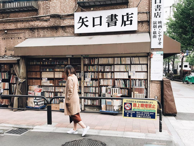 Ít ai biết giữa lòng Tokyo hoa lệ vẫn có một thư viện kiểu một nghìn chín trăm hồi đó đẹp như phim điện ảnh  - Ảnh 9.