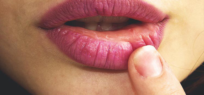 Đề cao cẩn thận: Hôn nhau cũng có thể lây truyền bệnh tình dục HPV - Ảnh 2.