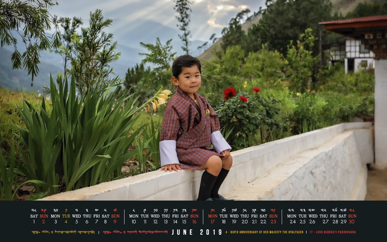 Vương quốc hạnh phúc Bhutan công bố hình ảnh mới nhất của hoàng tử bé khiến nhiều người ngỡ ngàng vì thay đổi quá nhiều - Ảnh 3.