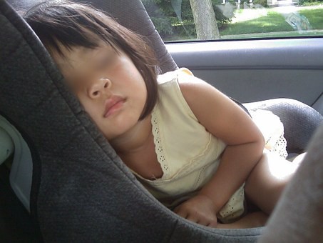 2yo-msian-girl-tragically-died-from-heat-after-mother-accidentally-left-her-in-locked-car-world-of-buzz-2