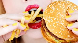 Tin sốc: Có một kiểu ăn vừa gây tăng cân vừa khiến não bị co lại thế mà nhiều người lại đang mắc phải