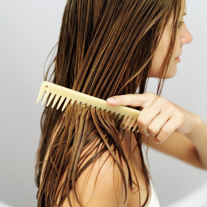 Đây chính là những sai lầm thường gặp khiến mái tóc của bạn ngày càng yếu dần - Ảnh 5.