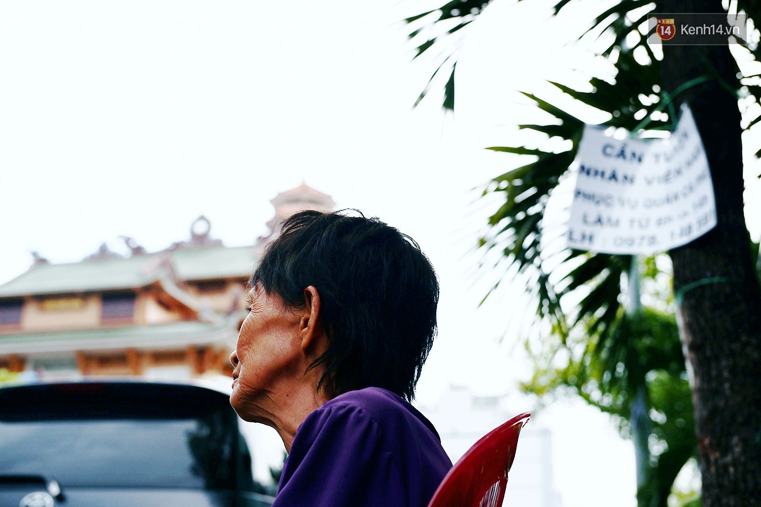Bà cụ gầy gò với cân nặng chỉ 25kg ở Sài Gòn, 30 năm tần tảo bên gánh chè nuôi gia đình - Ảnh 6.