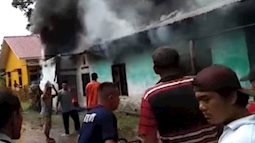 Nóng: Cháy xưởng sản xuất diêm ở Indonesia khiến ít nhất 30 người thiệt mạng, trong đó có 3 trẻ em, hiện trường hỏa hoạn gây ám ảnh