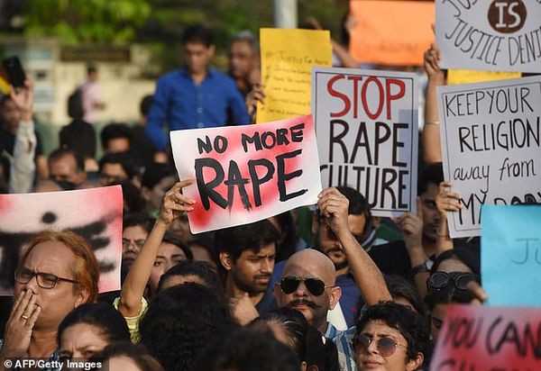 Vụ tấn công tình dục gây sốc mới nhất ở Ấn Độ: Bé trai 11 tuổi hãm hiếp bé gái 3 tuổi - Ảnh 1.
